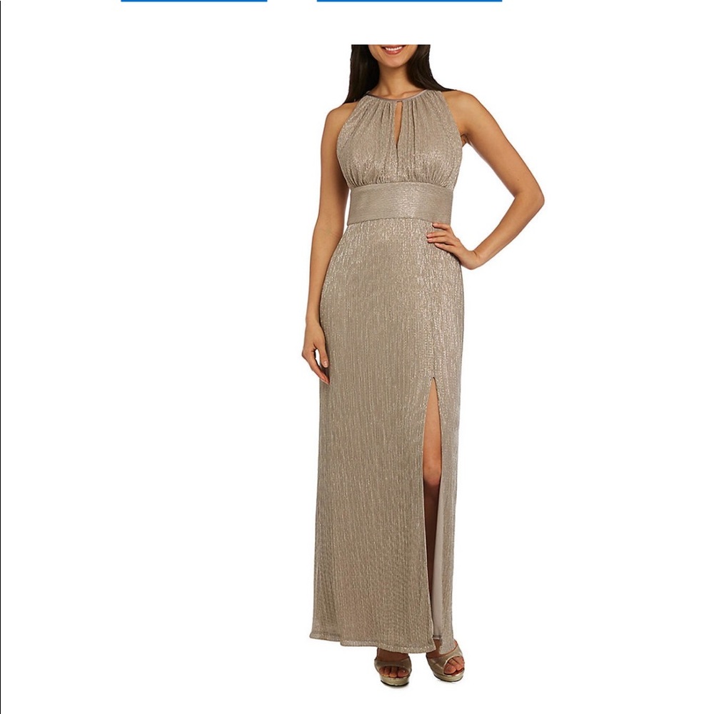 ⬇️🆕 Size 14 Richards Metallic Knit prom dress